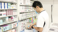 かえで薬局　守谷店の作業風景