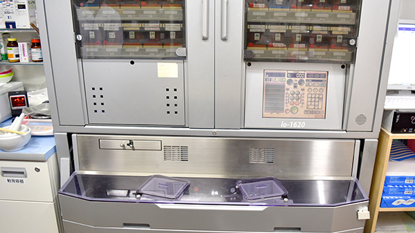 アイル調剤薬局の調剤器具