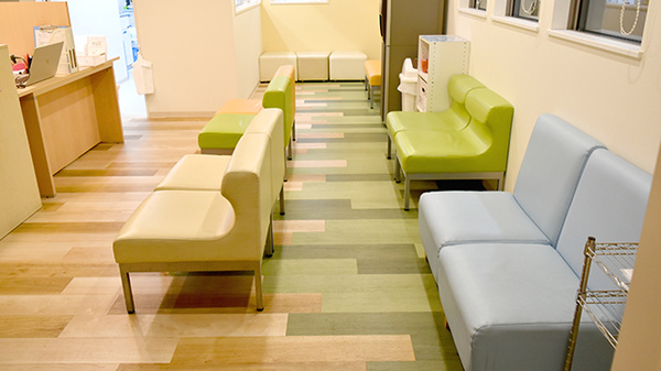 パンダ薬局の待合スペース