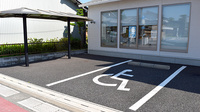 アイランド薬局　羽島店の駐車場