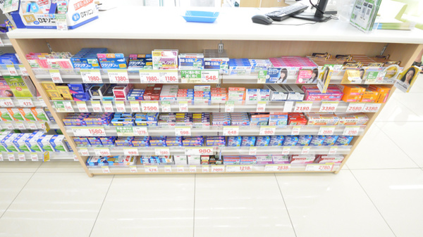 スギ薬局　名南店の一般医薬品