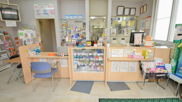 調剤薬局クスリのツルハ東光5条店の受付/カウンター