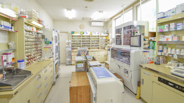 調剤薬局クスリのツルハ東光5条店の調剤室