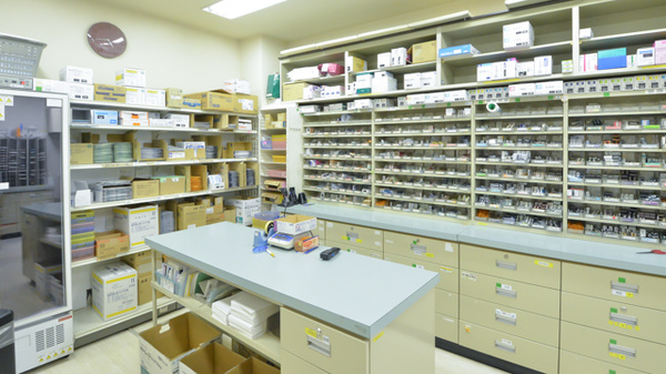 調剤薬局クスリのツルハ永山3条店の調剤室