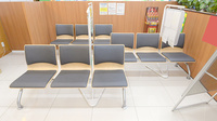 調剤薬局ツルハドラッグ旭川4条西店の待合スペース