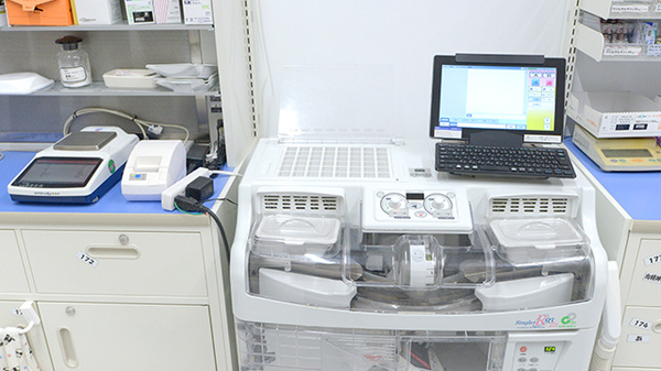 調剤薬局ツルハドラッグ旭川4条西店の調剤器具