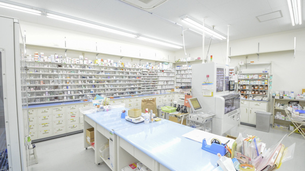 調剤薬局ツルハドラッグ錦町店の調剤室