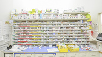 調剤薬局ツルハドラッグ音更店の薬棚