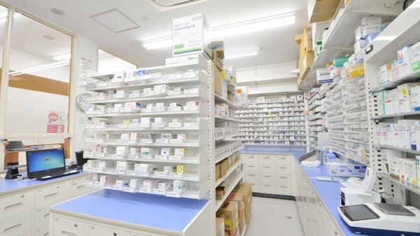 調剤薬局ツルハドラッグ新琴似7条店の調剤室