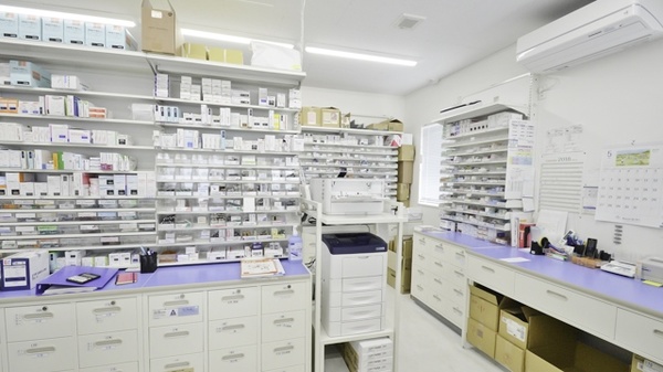 調剤薬局ツルハドラッグ拓北6条店の調剤室