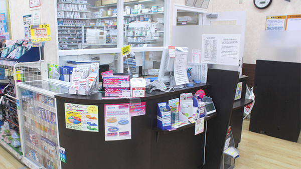 調剤薬局ツルハドラッグ利府店の受付/カウンター
