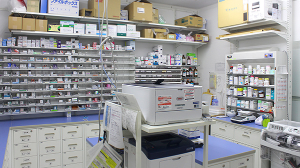 調剤薬局ツルハドラッグ仙台山田店の調剤室