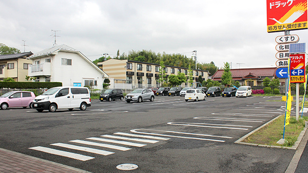 調剤薬局ツルハドラッグ仙台山田店の駐車場
