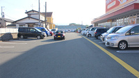調剤薬局ツルハドラッグ平窪店の駐車場