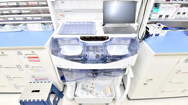 調剤薬局ツルハドラッグ天童店の調剤器具