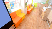 調剤薬局ツルハドラッグ黒石店の待合スペース