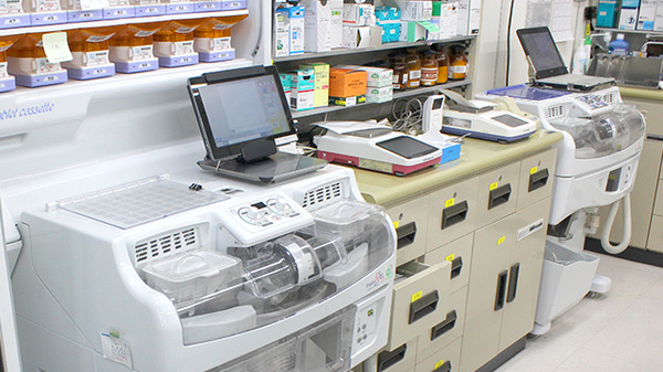 調剤薬局ツルハドラッグ北茨城店の調剤器具