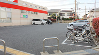 調剤薬局ツルハドラッグ練馬南田中店の駐車場