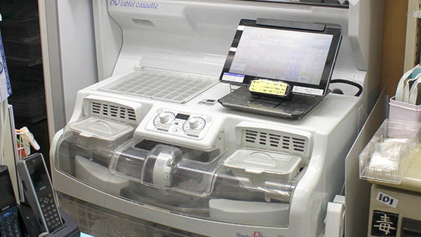 調剤薬局ツルハドラッグ白金台店の調剤器具