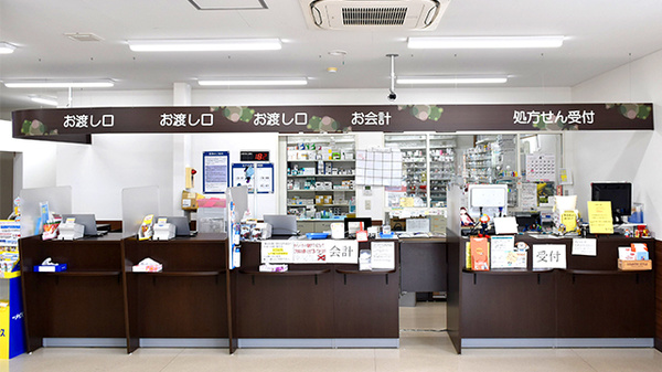 薬局くすりの福太郎本埜店の受付/カウンター
