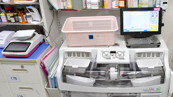 薬局くすりの福太郎市原姉崎店の調剤器具