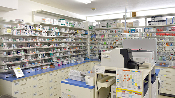 薬局くすりの福太郎三咲店の調剤室