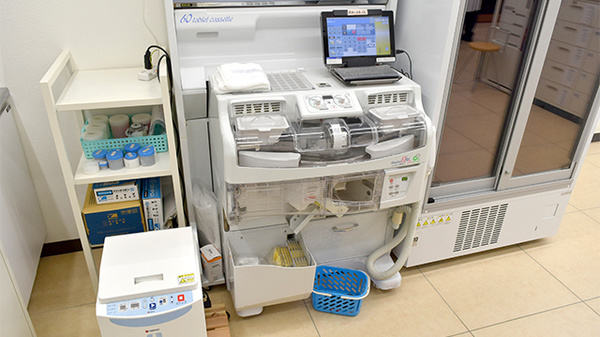 薬局くすりの福太郎新高根店の調剤器具