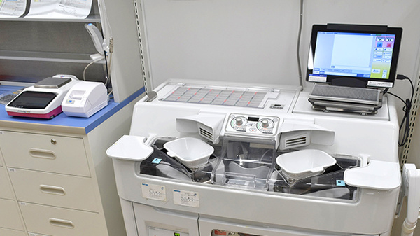 薬局くすりの福太郎海神店の調剤器具
