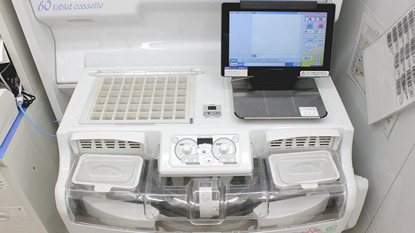 薬局くすりの福太郎東陽町店の調剤器具