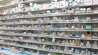 薬局くすりの福太郎南千住店の薬棚