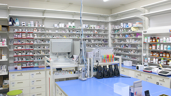 薬局くすりの福太郎Bivi店（3階）の調剤室