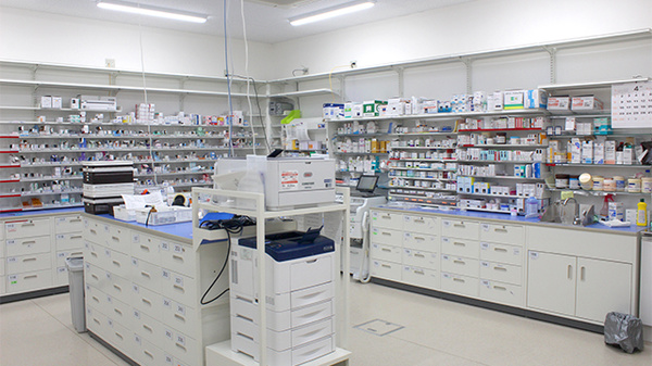 薬局くすりの福太郎京島1丁目店の調剤室