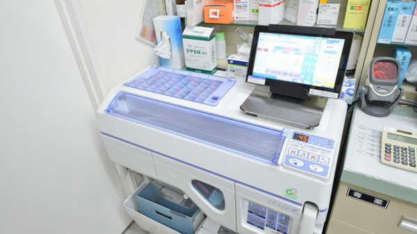 ウォンツ佐方薬局の調剤器具