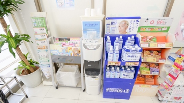 ウォンツ福山伊勢丘薬局の飲食物