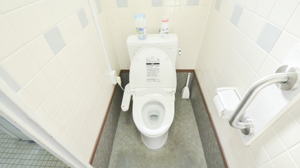 ウォンツ八幡西薬局のお手洗い