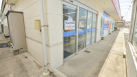 ウェルネス薬局　塩冶店の入口