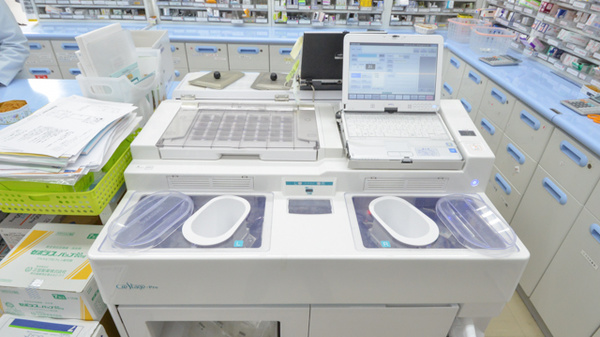 ウェルネス薬局　大塚店の調剤器具