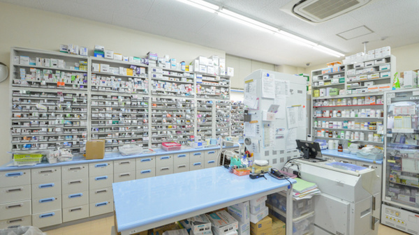 ウェルネス薬局　白枝店の調剤室