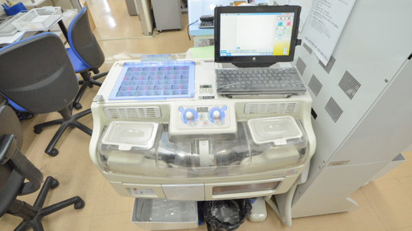 ウェルネス薬局　白枝店の調剤器具