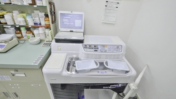 ウォンツ千代田薬局の調剤器具