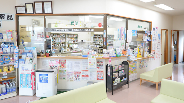 レデイ薬局今治東店の受付/カウンター