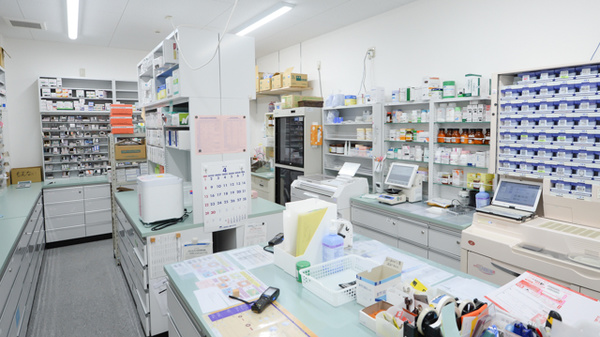 レデイ薬局喜田村店の調剤室
