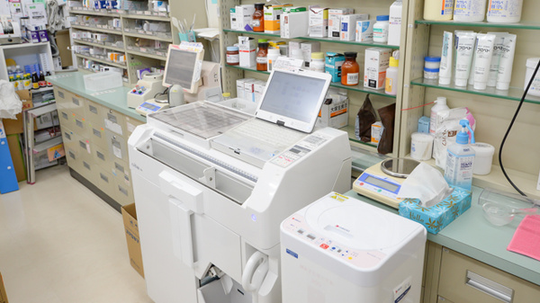 レデイ太田調剤薬局の調剤器具