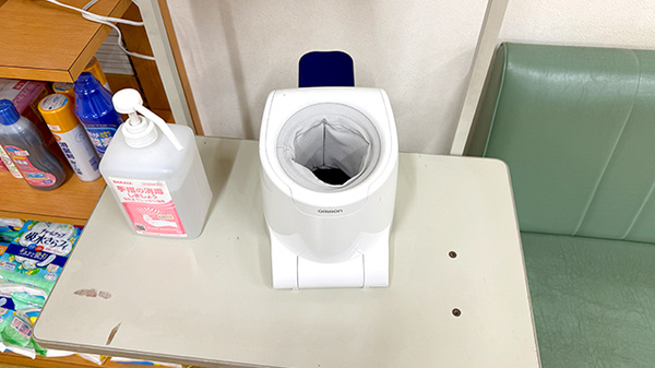 カネシロ薬局の血圧計
