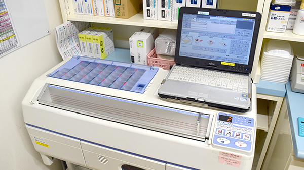 あいケア薬局北本店の調剤器具
