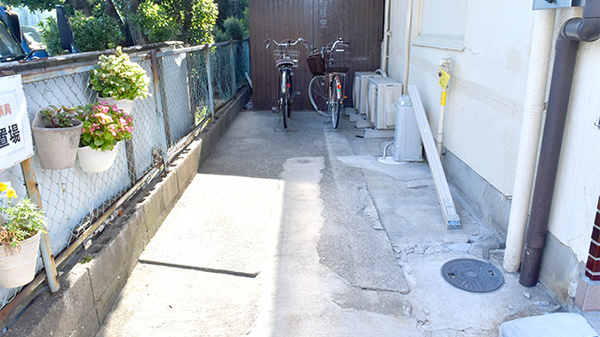 おひさま薬局　三反田店の駐輪場