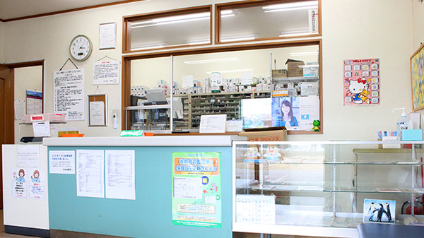 佐谷田薬局の受付/カウンター