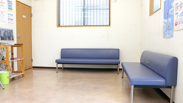 くるみ薬局の待合スペース