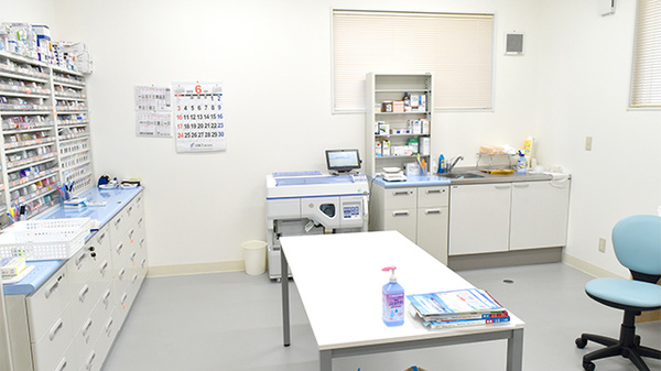 あたご調剤薬局　ほしみが丘店の調剤室