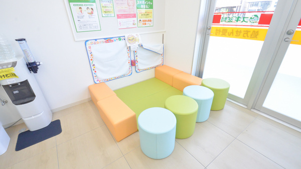 スギ薬局　牛久保店のキッズ用設備